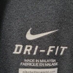 Nike Element Running Dri Fit Women's Black Long Sleeve 1/4 Zip Size M